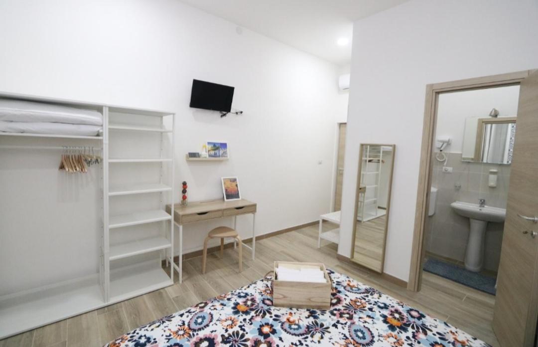 Sole Mio Rooms & Breakfast - Rodi Bari Esterno foto
